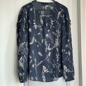 BANANA REPUBLIC Navy Blouse with flowers